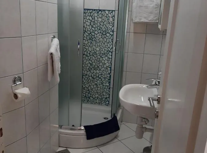 Apartment Old Leonardo